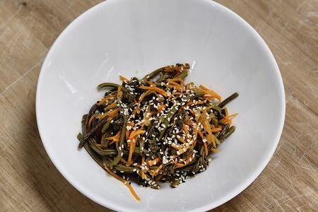 Салат с папоротником