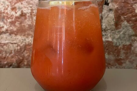 Лимонад клубника-имбирь