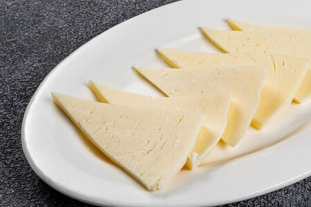 Сыр Сулугуни