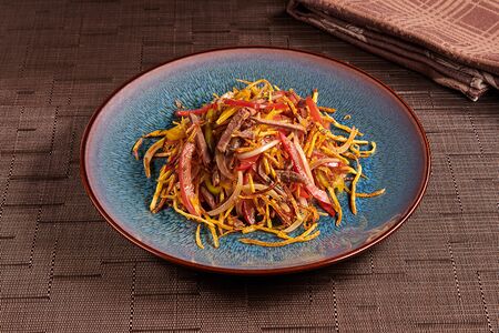 Мясной салат