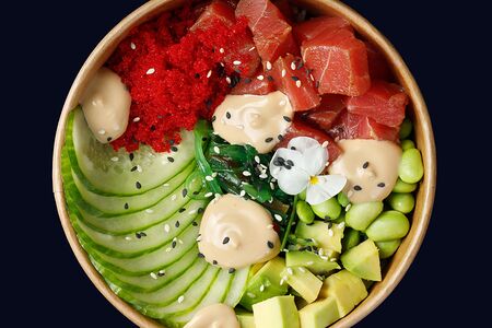 Поке с тунцом