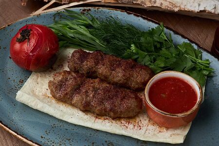 Люля-кебаб из молодой говядины