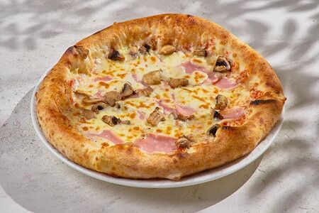 С ветчиной и грибами