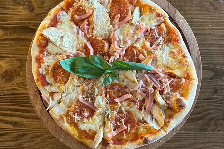 Пицца Мясное ассорти