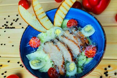 Салат Курица Цезаря