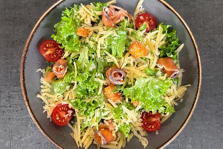 Цезарь с лососем