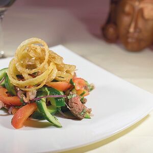 Салат Тайский с нежной говяжьей вырезкой