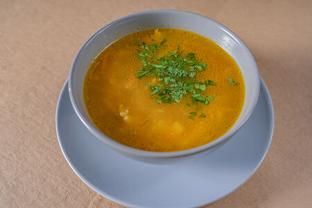 Куриный суп с лапшой