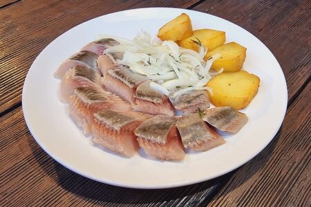 Селедочка под водочку