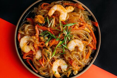 Стеклянная лапша с морепродуктами