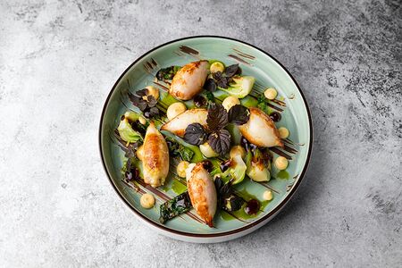 Фаршированные мини кальмары