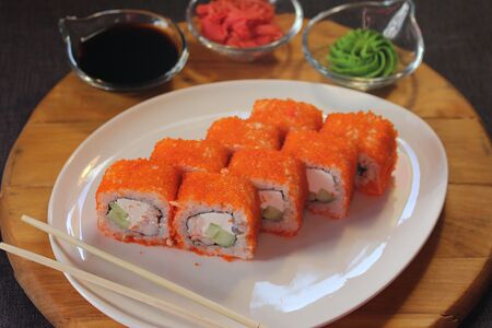 Роллы Калифорния с креветкой