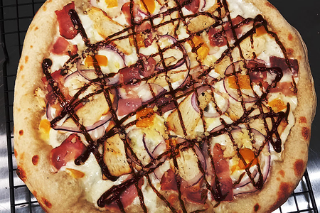 Пицца Барбекю с курицей