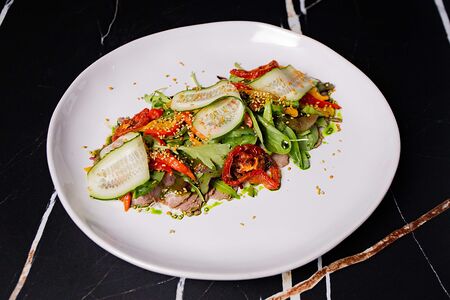 Ростбиф с трюфельным соусом