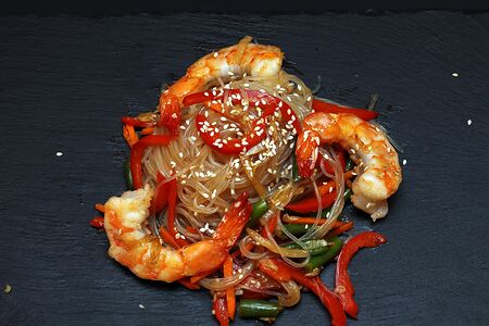 Фунчоза с креветками