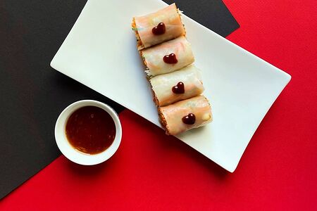 Свежие спринг-ролл с овощами