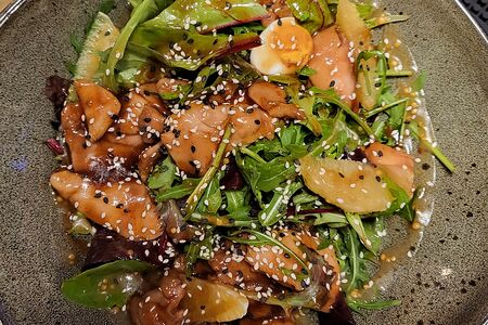 Салат с курицей Сладкие бедра