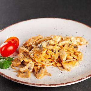 Лагман с курицей и грибами