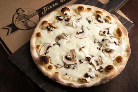 Пицца Жюльен с курицей