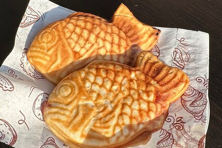 Рыбки Пуноппан с бобовой пастой