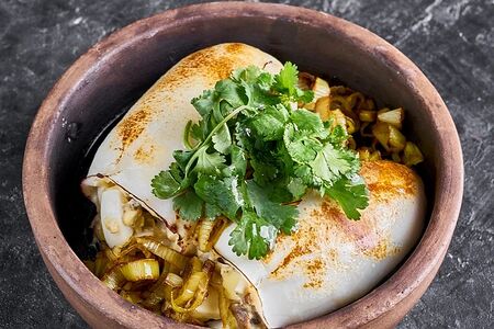 Фаршированный кальмар