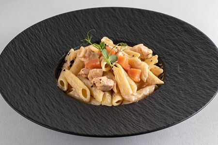 Паста с лососем