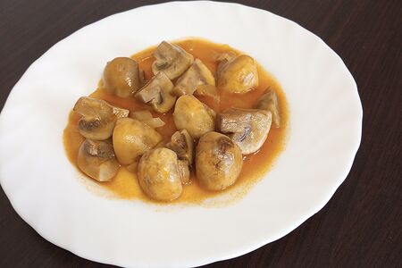 Гуляш из шампиньонов