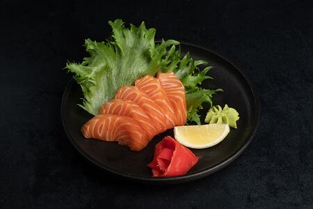 Сашими с лососем