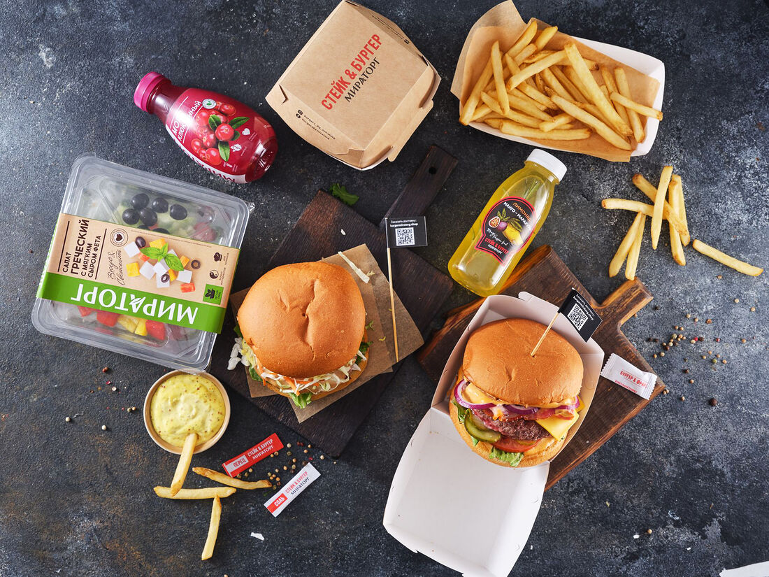 Фитнес бургер мираторг. Бургер при Мираторге. Бургерной Тимати в Москве самоеивкусное блюдо.