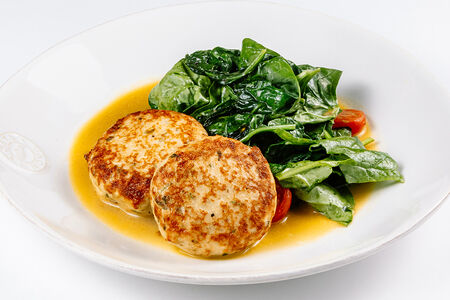 Котлеты из щуки со шпинатом