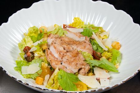 Салат Цезарь (детский)