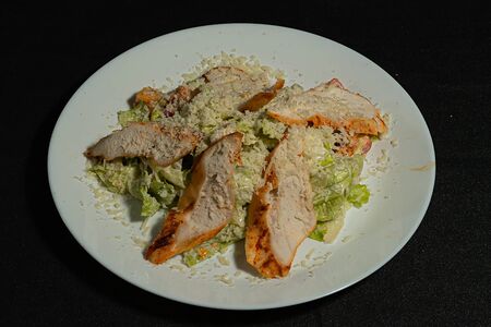 Цезарь с курицей