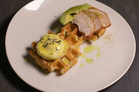 Картофельные вафли с копченной курицей