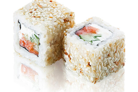 Ролл Филадельфия в кунжуте