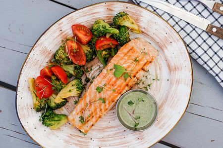 Стейк лосось