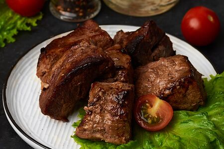 Шашлык из cвинoй шеи