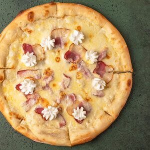 С беконом и сливочным сыром