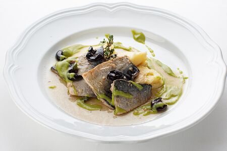 Филе скумбрии с пюре