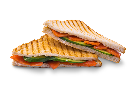 Сэндвич с лососем в упаковке