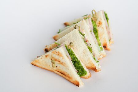 Сэндвичи с карбонадом