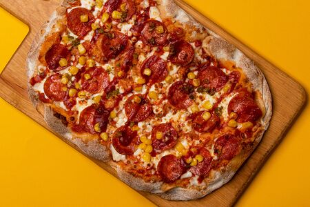 Римская пицца Чоризо большая