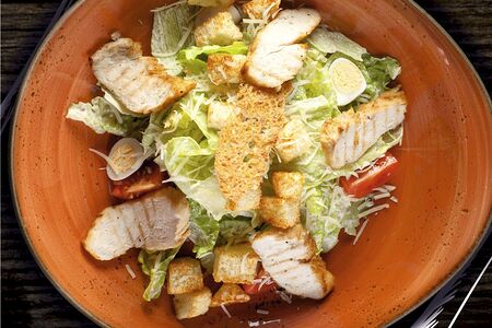 Цезарь с цыплёнком