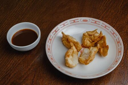 Вонтоны Креветка-свинина жареные
