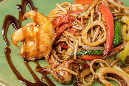 Лапша Удон с морепродуктами