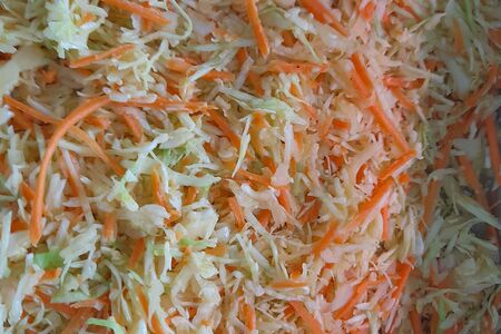 Салат из свежей капусты