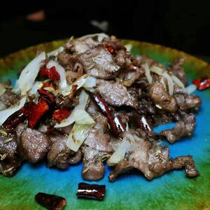 Жареная баранина с тмином и луком №25