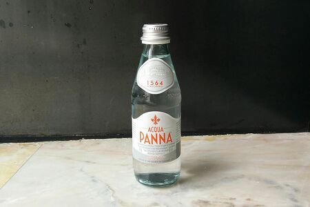 Вода Acqua Panna