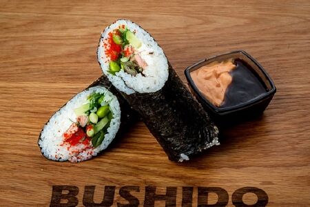 Буррито жаренный лосось