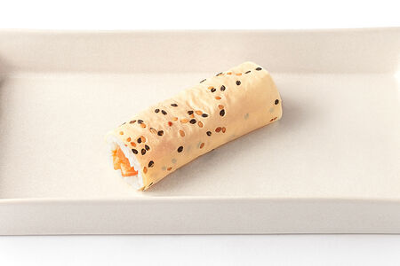 Hand Roll Лосось в маменори