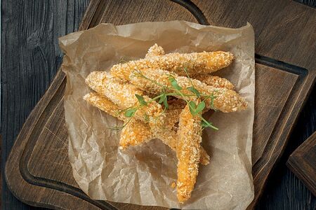 Стрипсы куриные